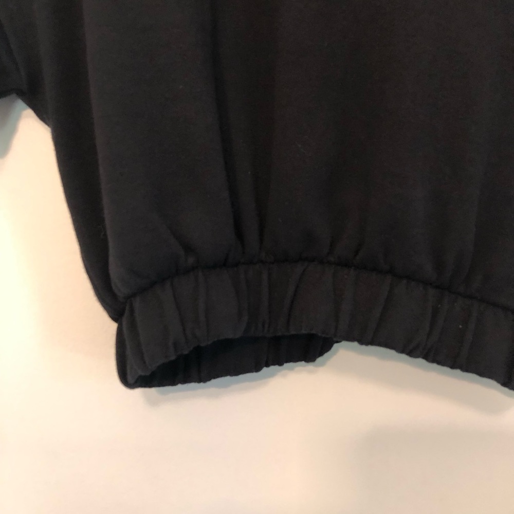 ZARA Cropped Sweatshirt - Picture 3 of 4
